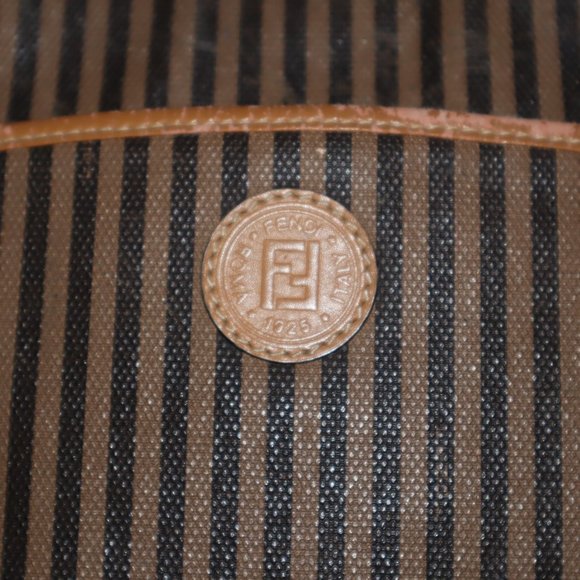 Vintage Fendi Crossbody Bag - Picture 3 of 3